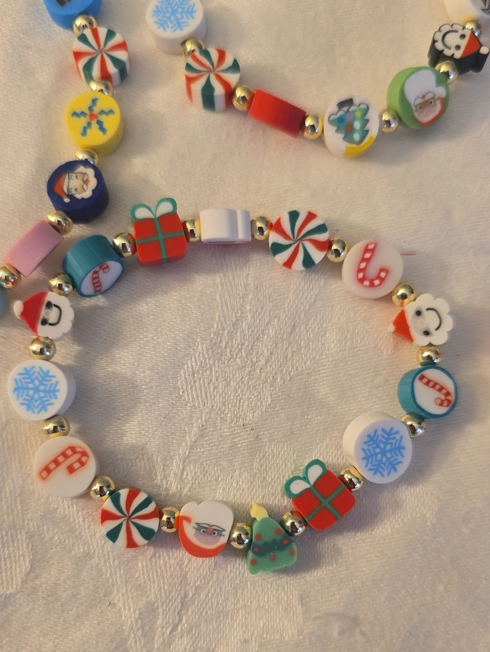 Kids Festive Holiday Beaded Stretch Bracelets - Set of 5 New